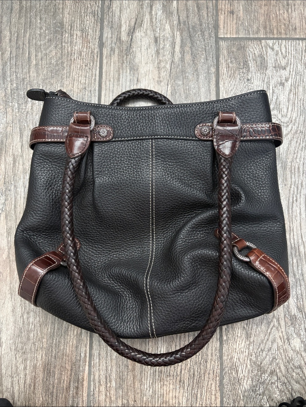 Vintage BRIGHTON Black Pebbled Leather Tote with Brown Croc Trim and Heart Charm - Picture 8 of 8